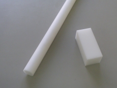 エンプラ POM(ジュラコン) 白 樹脂・プラスチックのカット販売